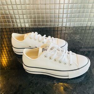 Converse Chuck Taylor All Star Lift Sneaker White Leather